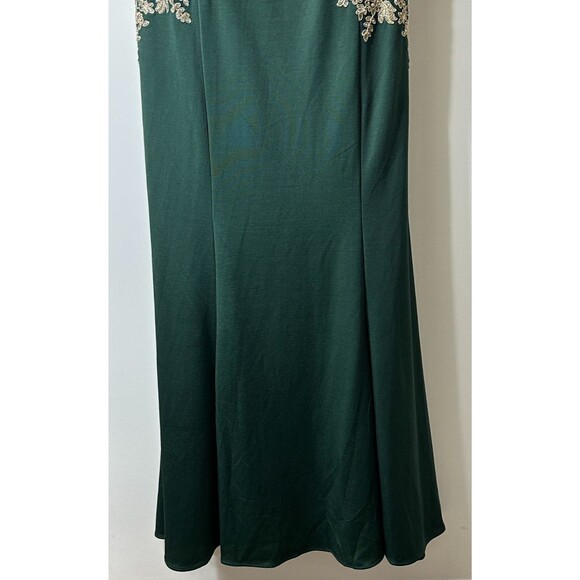 Eva USA Gown 4XL GRN Sleeveless V-Neck EV 5225 Metallic Embroidered Embellished - Picture 16 of 16